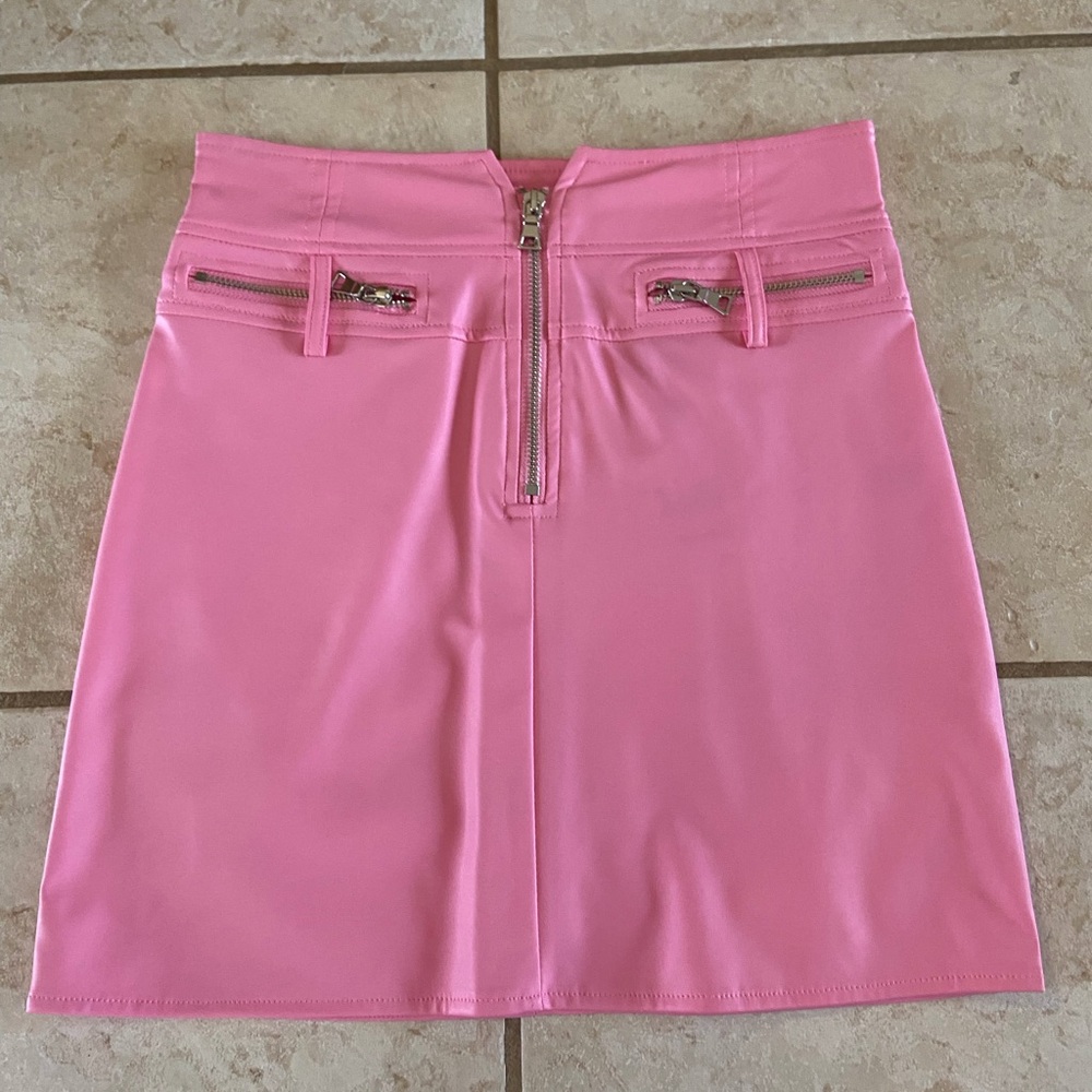Tiger mist pink pleather skirt